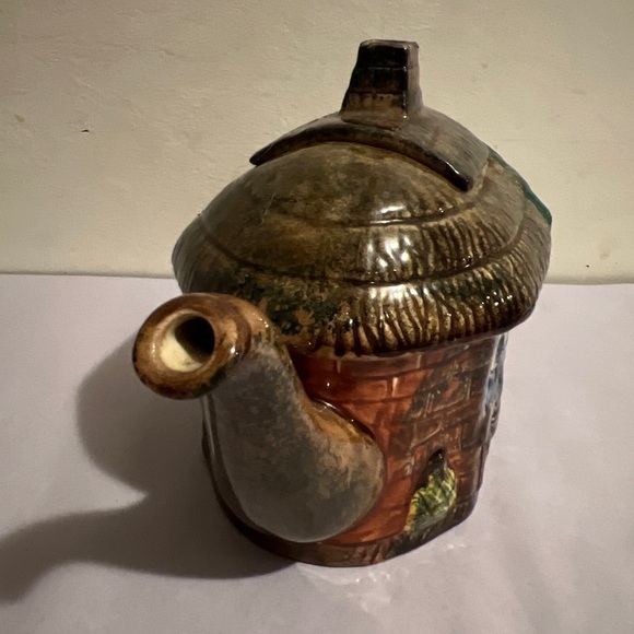 Vintage Collectible Tony Wood Cottage Teapot Staffordshire England - Picture 5 of 10